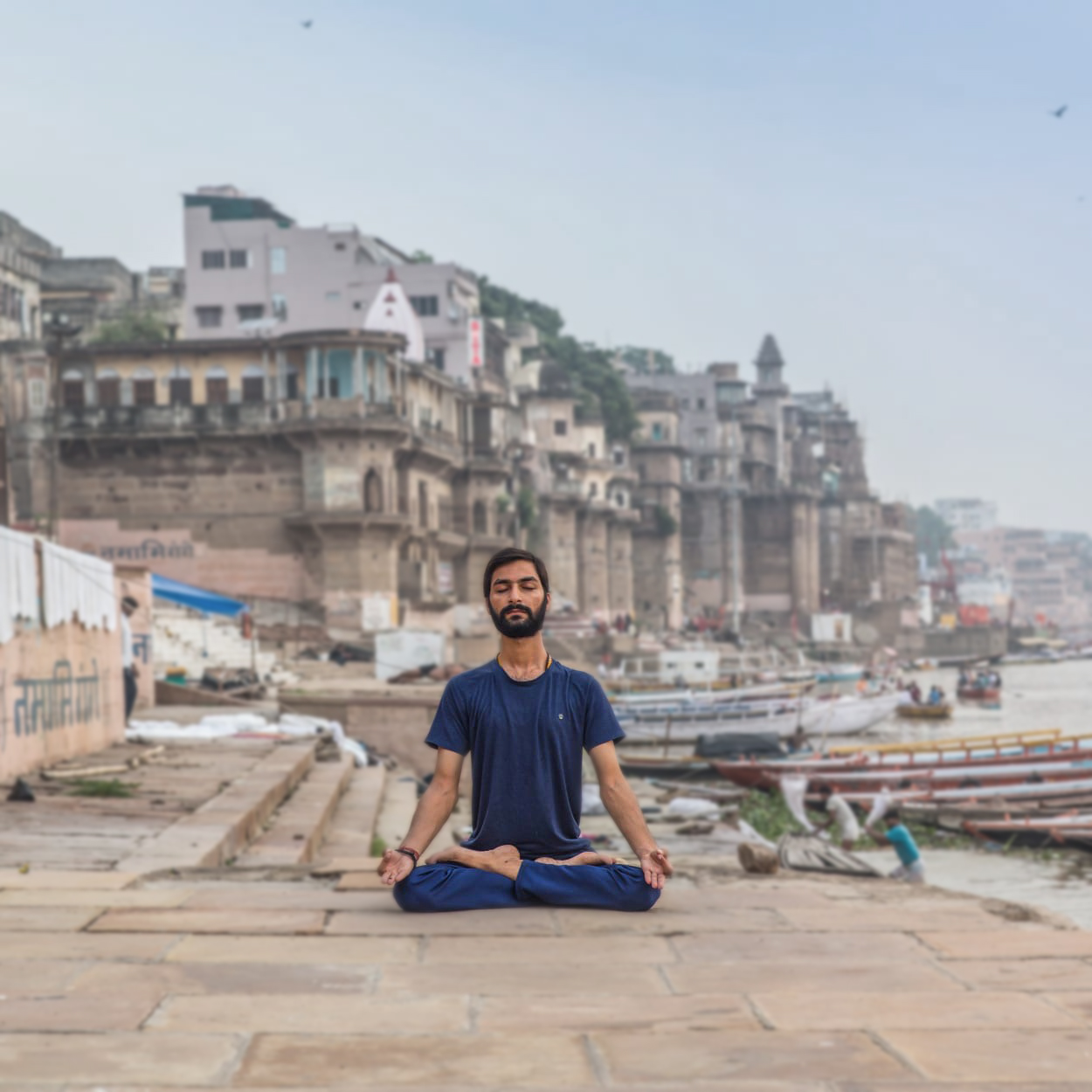 Personal Yoga Asana Meditation Trainer Teacher Instructor Class Online and In Person, Individual & Group Class Varanasi Banaras Ganga Ghat
